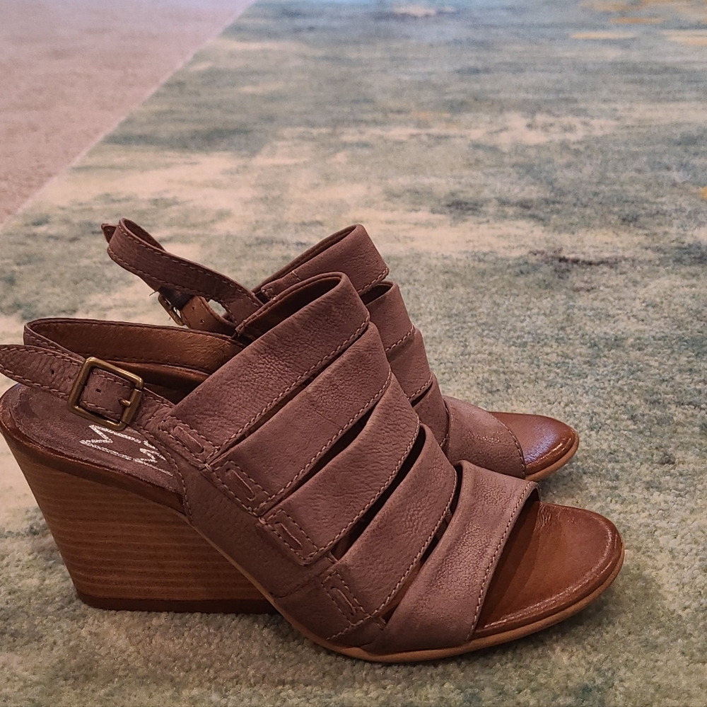 Gray wedge